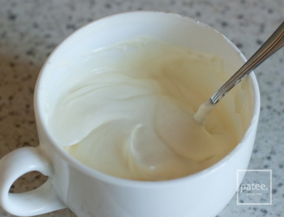 Клубнично-персиковый десерт со сливочным кремом - Шаг 4