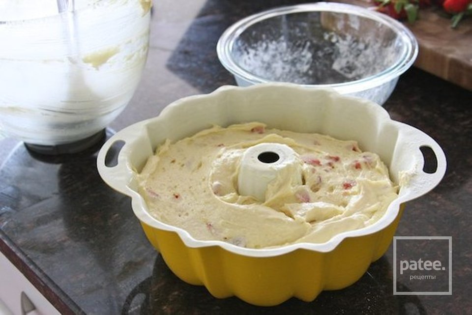 Кекс на йогурте - Шаг 4