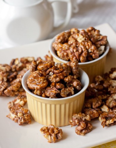 Грецкие орехи в коричневом сахаре с чили - Шаг 4