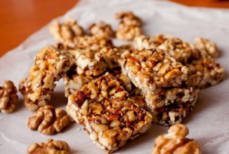 Козинаки из грецких орехов