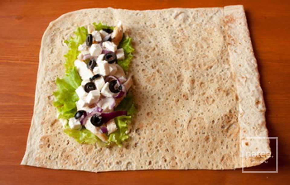 Рулет из лаваша в греческом стиле - Шаг 3