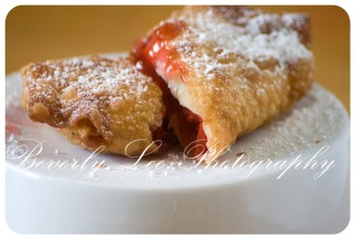 Мини вишневые пироги