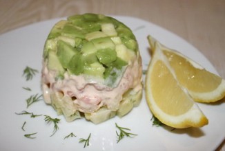 Террин с авокадо и креветками