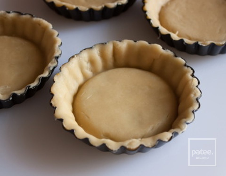 Песочные корзиночки с вишней - Шаг 4