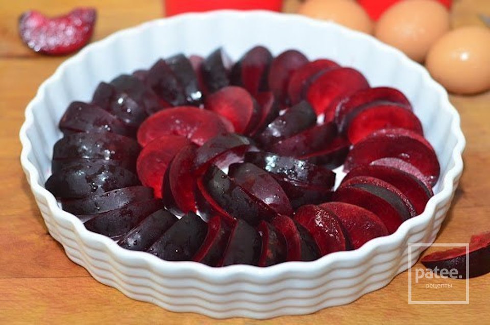 Запеканка со сливами - Шаг 1