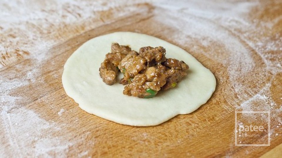 Булочки с мясом - Шаг 6