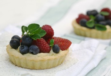 Рецепт Тарталетки с ягодами и заварным кремом