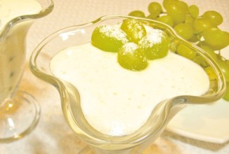 Медовый сыр с виноградом