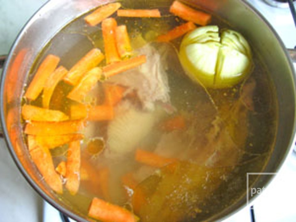 Куриный бульон с домашней лапшой - Шаг 4