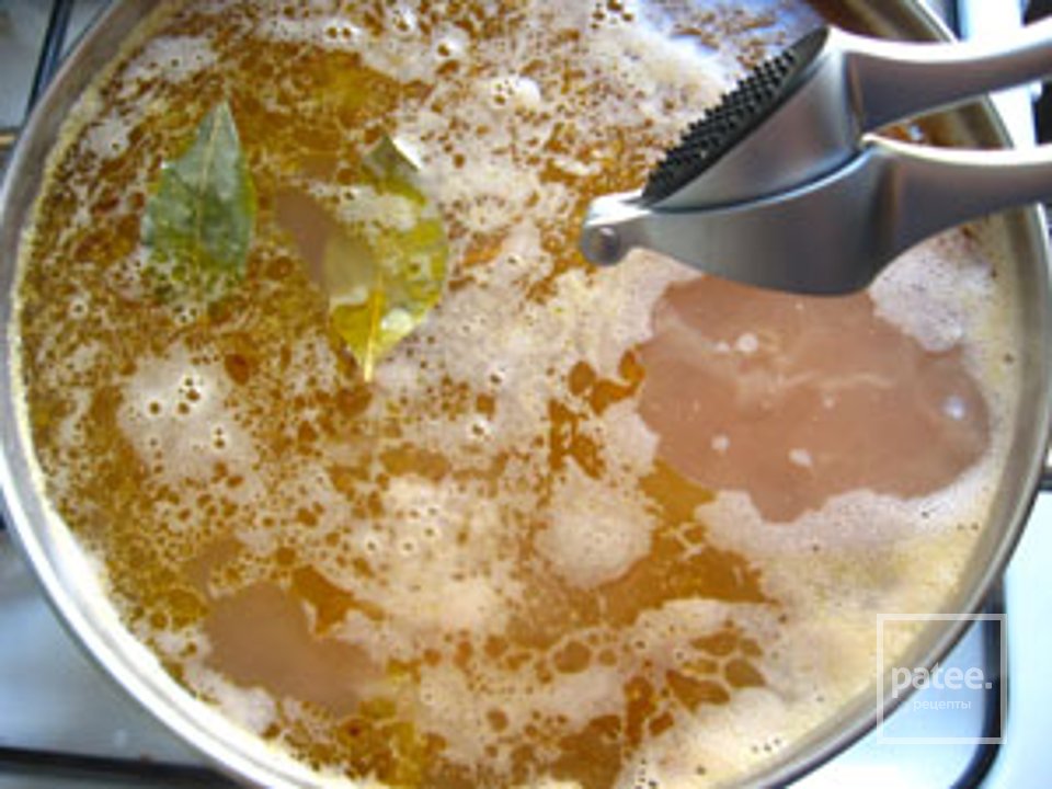 Капустник на копченых ребрышках - Шаг 11