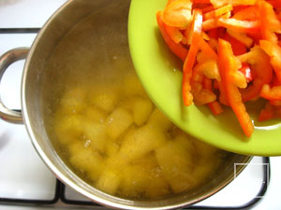 Чесночный суп с брюссельской капустой - Шаг 5