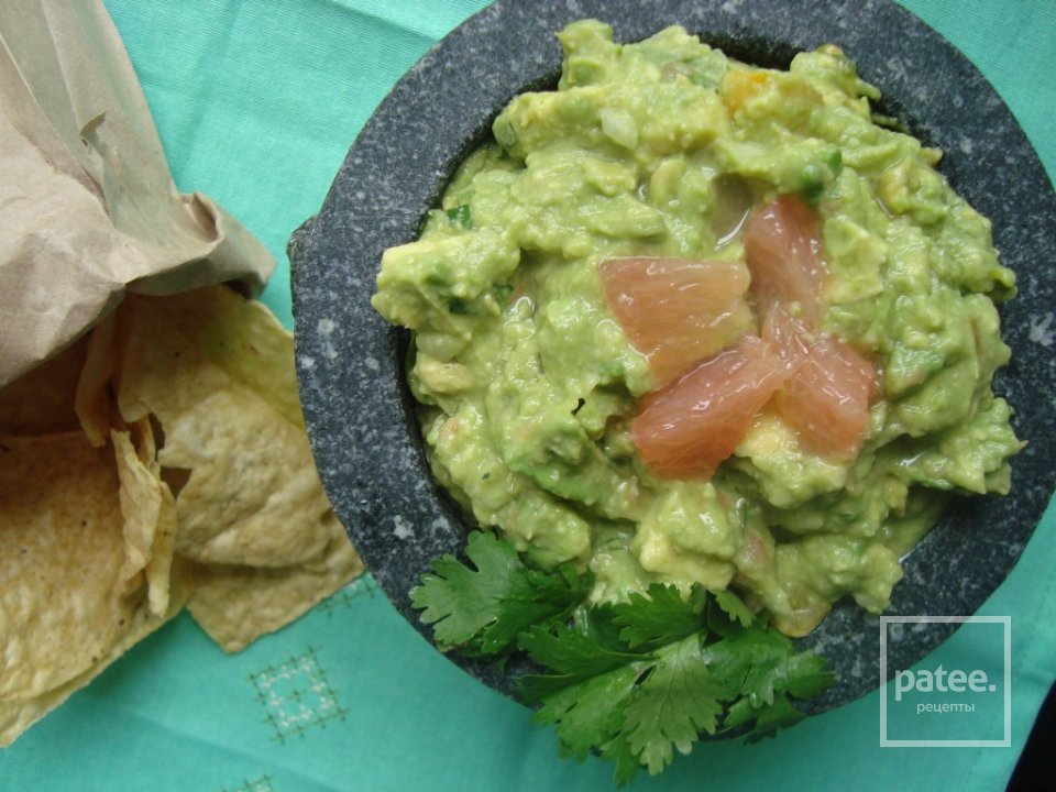 Грейпфрутовый гуакамоле - Шаг 2