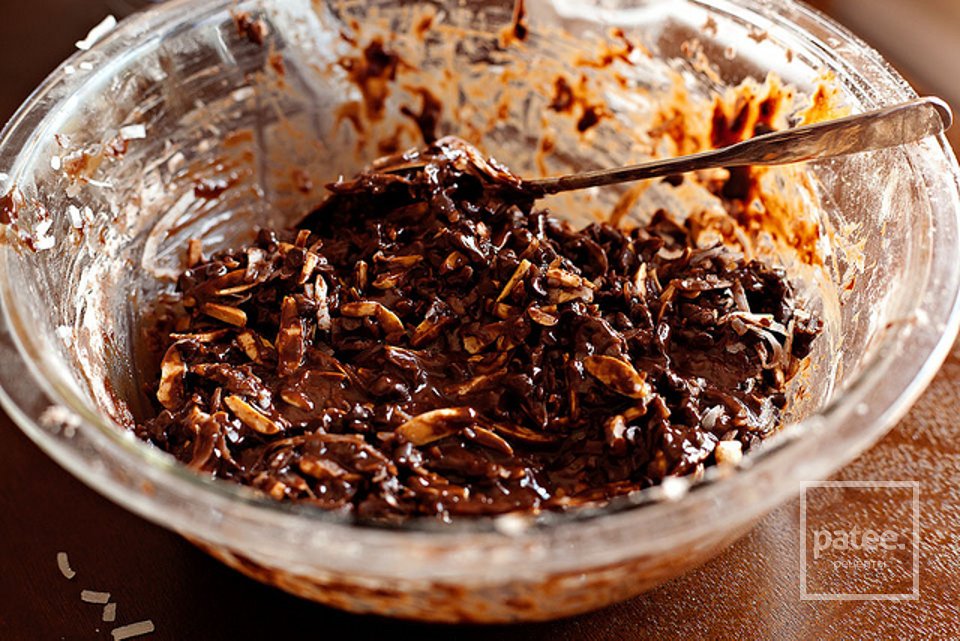 Миндально-кокосовое шоколадное печенье - Шаг 7