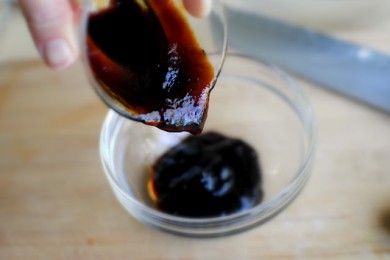 Лосось в глазури с овощами - приготовление