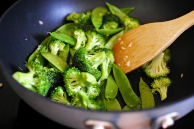 Лосось в глазури с овощами - приготовление