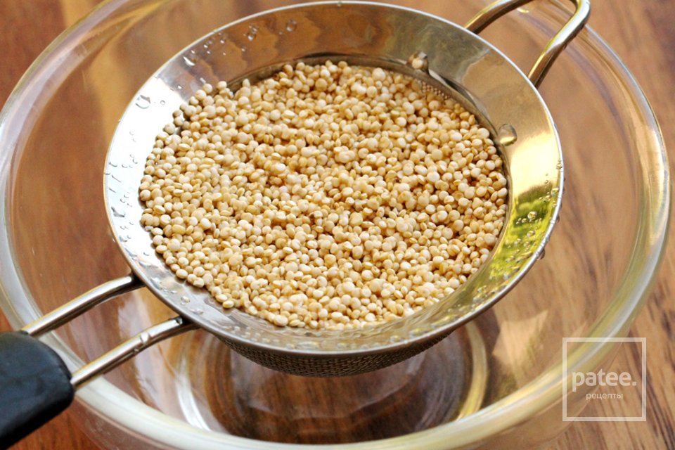 Салат с киноа и сыром - Шаг 1