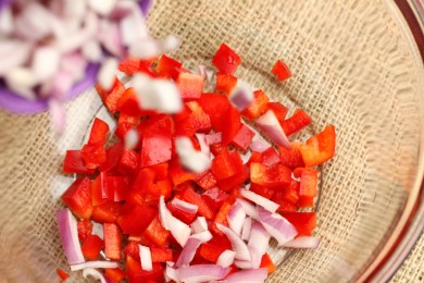 Салат с киноа и сыром - приготовление