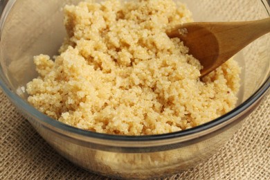 Салат с киноа и сыром - приготовление