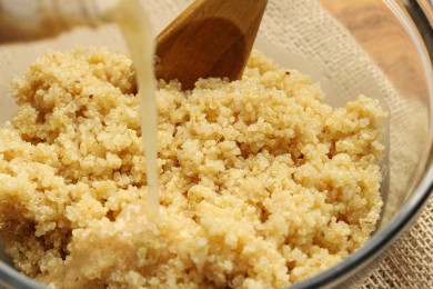 Салат с киноа и сыром - приготовление