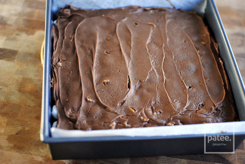 Брауни с ореховым маслом, зефиром и шоколадными чипсами - Шаг 17