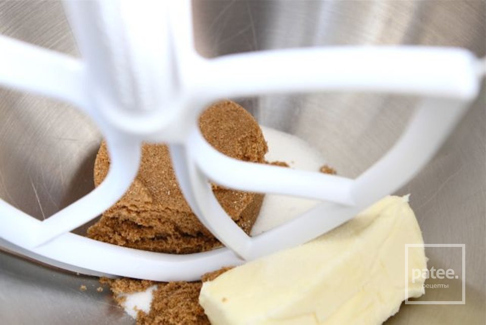 Мороженое со вкусом йогурта и печенья с шоколадом - Шаг 1