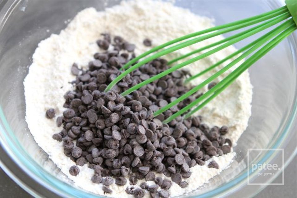 Мороженое со вкусом йогурта и печенья с шоколадом - Шаг 7