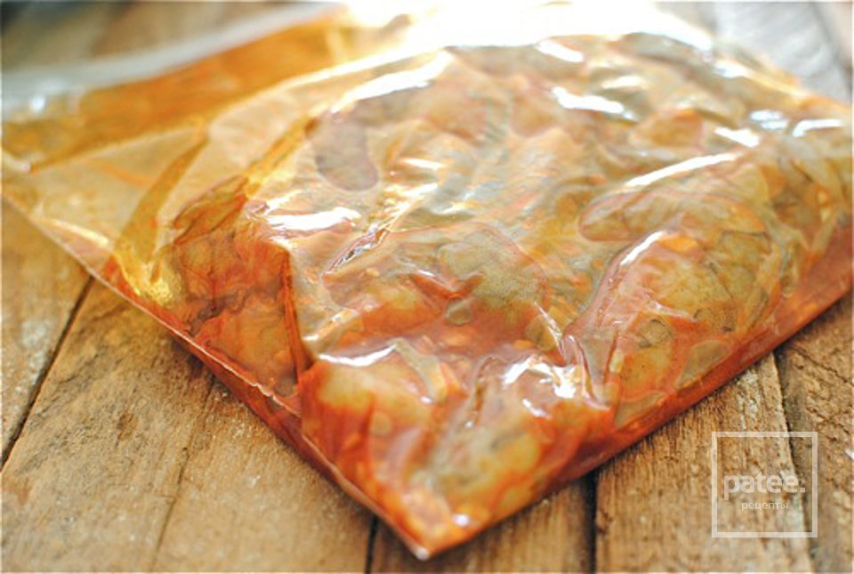 Креветки в чесночном соусе на шпажках - Шаг 4