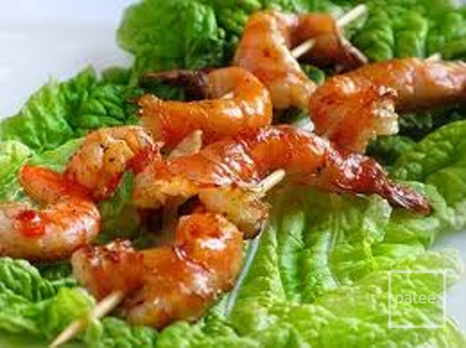 Креветки в чесночном соусе на шпажках - Шаг 5