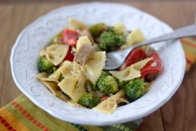 Пряная паста с тремя перцами - приготовление