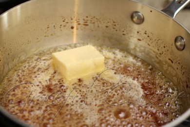 Грушевый торт в карамели - приготовление