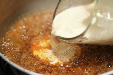 Грушевый торт в карамели - приготовление