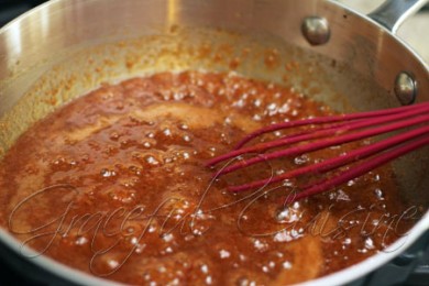 Грушевый торт в карамели - приготовление