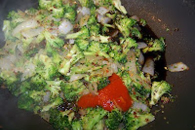 Сливочная паста с ветчиной и брокколи - приготовление