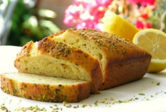 Лимонный хлеб с тмином и фисташками