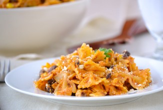 Фарфалле со сливочным песто