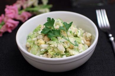 Рецепт Салат с тунцом и сельдереем