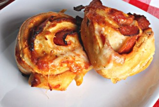 Роллы из пиццы