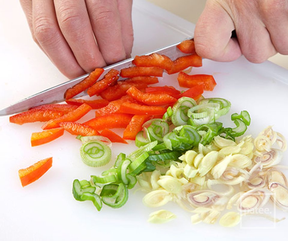 Курица с рисом карри по-индонезийски - Шаг 2