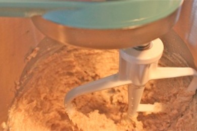 Шоколадные кексы с арахисовой глазурью - приготовление