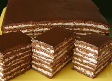 Рецепт Торт медово-шоколадный с орехами