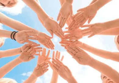 Как вы относитесь к благотворительности?