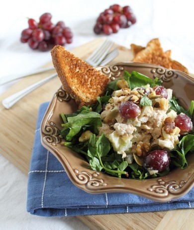 Оздоровительный салат с тунцом Уолдорф - Шаг 4