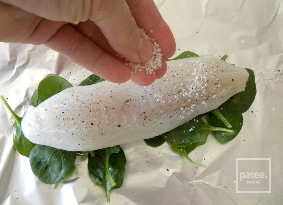 Запеченная рыба с томатом и сыром фета - Шаг 2