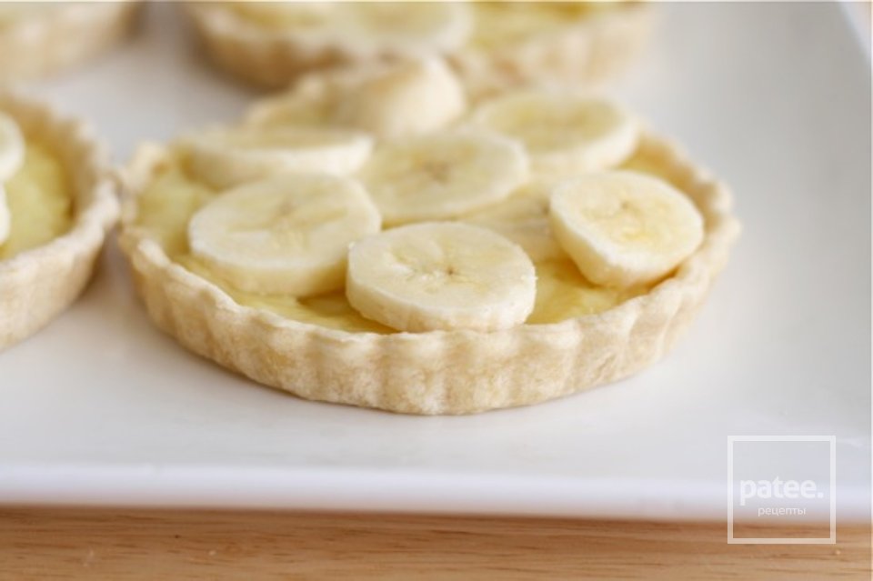 Пирожное с бананово-кокосовой кремовой начинкой - Шаг 4