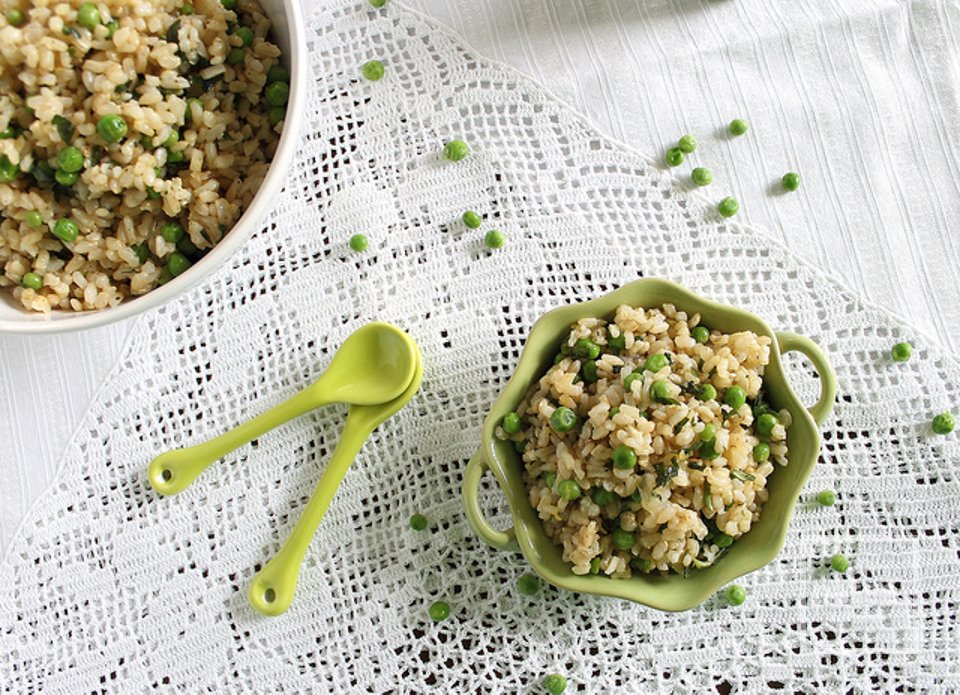 Коричневый рис с базиликом, бобами и лимоном - Шаг 6