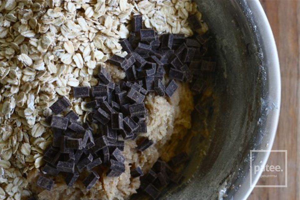 Соленое печенье с шоколадными чипсами - Шаг 2