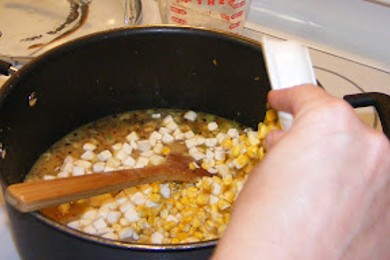 Кукурузная похлебка с ветчиной - приготовление