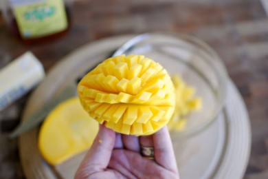 Медовые тосты с манго - приготовление