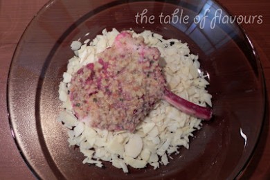 Бараньи отбивные с миндалем, розмарином, картофелем и бальзамической глазурью - приготовление