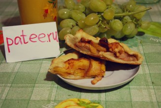 Галетты с персиками и яблоками